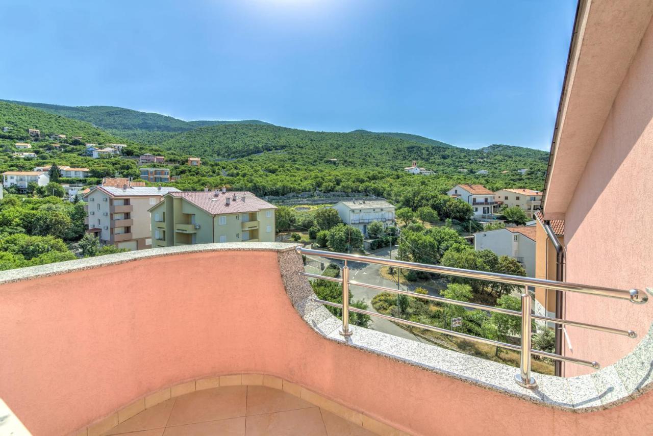 Apartment Cosic Green Klenovica Esterno foto