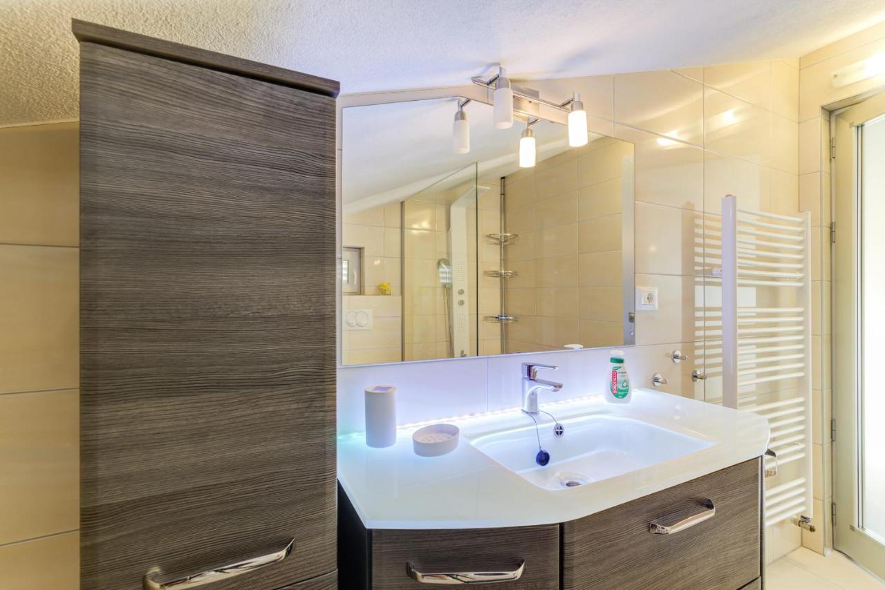 Apartment Cosic Green Klenovica Esterno foto