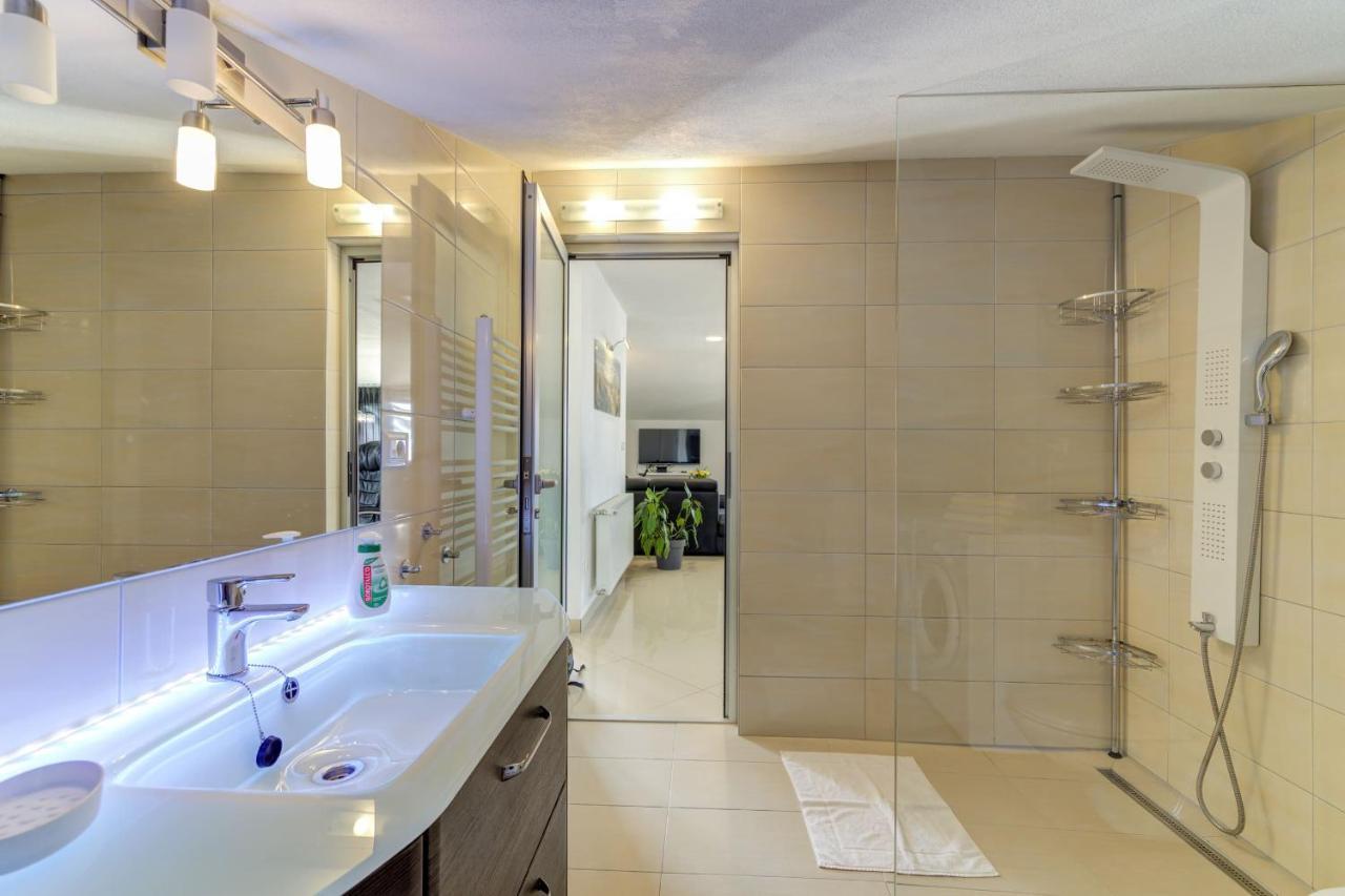 Apartment Cosic Green Klenovica Esterno foto