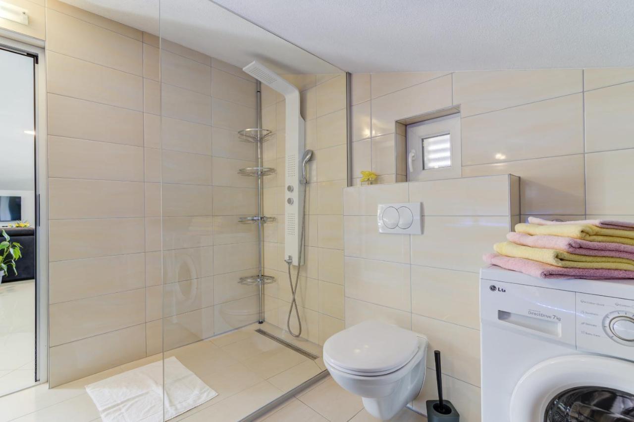 Apartment Cosic Green Klenovica Esterno foto