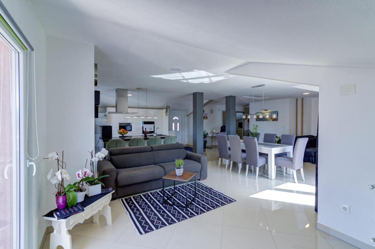Apartment Cosic Green Klenovica Esterno foto